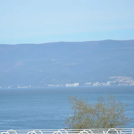 Hisar 4*