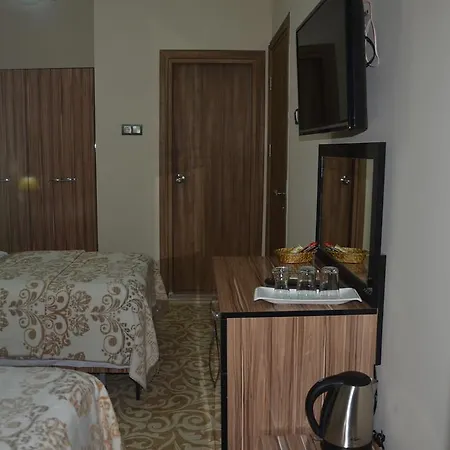 Bed & Breakfast Hisar 4*
