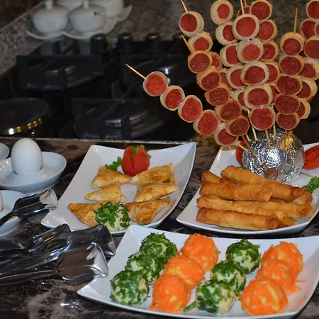 Alojamento de Acomodação e Pequeno-almoço Hisar 4*