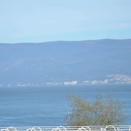 Hisar 4*